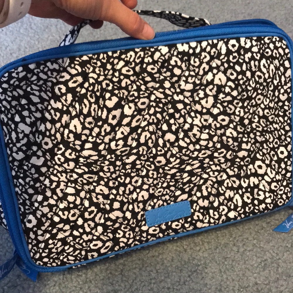 Large Blush & Brush makeup case